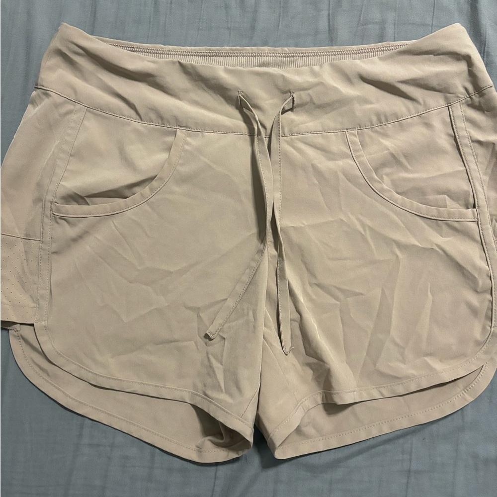 magellan fishing shorts